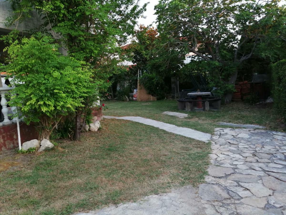 Apartmani Petra Vrsi Exterior foto